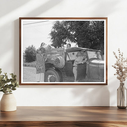 Family Farewell to Migrants Muskogee Oklahoma July 1939