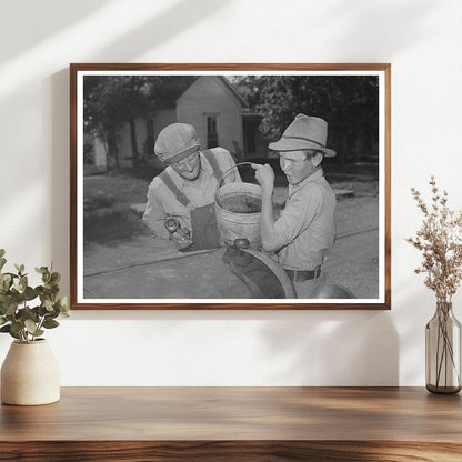 Muskogee Family Prepares for Departure July 1939