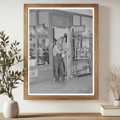 Migrant Family at Grocery Store Oklahoma July 1939