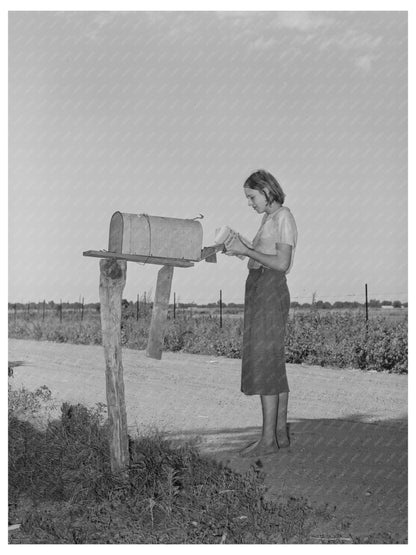 Daughter of Tenant Farmer Retrieves Mail July 1939