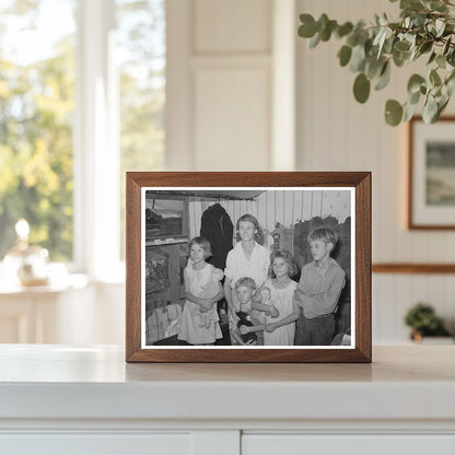 Family Life in Mays Avenue Camp Oklahoma City 1939