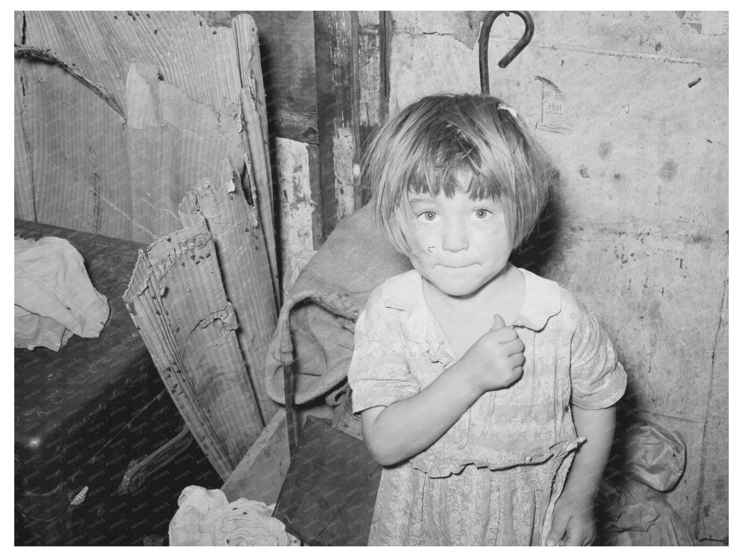 Young Girl by Shack in Oklahoma City July 1939