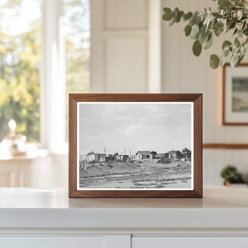 Living Quarters of Mexican Families in La Junta 1939