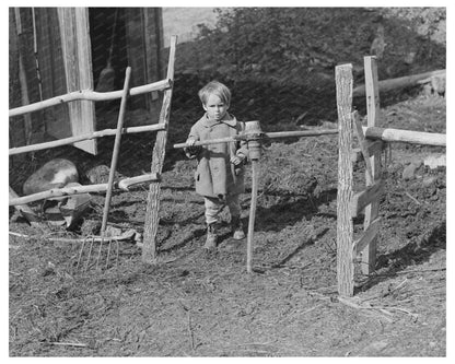 Son of FSA Client at Wagon Wheel Gate Vermont 1939