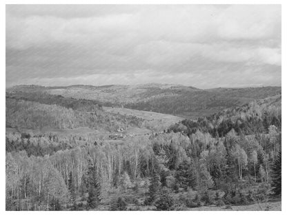 Vermont Farmhouse in Hills of Bradford October 1939