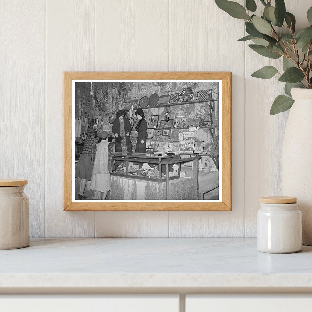 Craft Work at Gonzales County Fair Texas November 1939