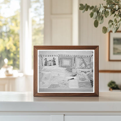 Needlework Exhibit at Gonzales County Fair 1939
