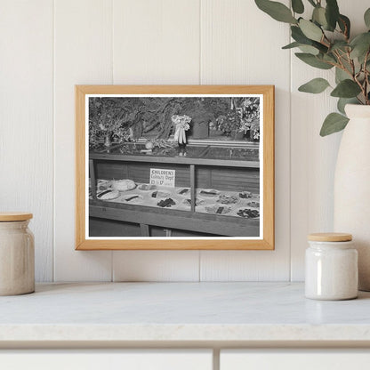 Gonzales County Fair 1939 Childrens Baking Exhibit