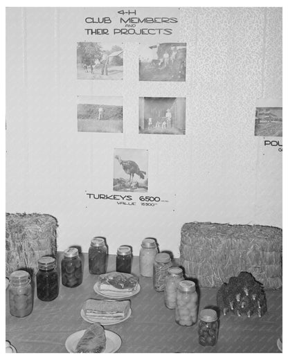 4-H Club Exhibit Gonzales County Fair Texas 1939