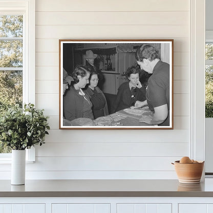 Farm Couple at Kitchen Gadget Demo Gonzales Fair 1939
