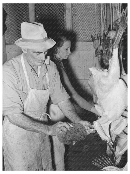 Turkey Neck Sponging at Brownwood Poultry House 1939