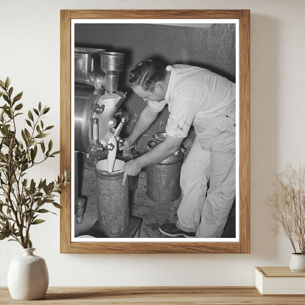 Ice Cream Mix Filling at San Angelo Creamery 1939