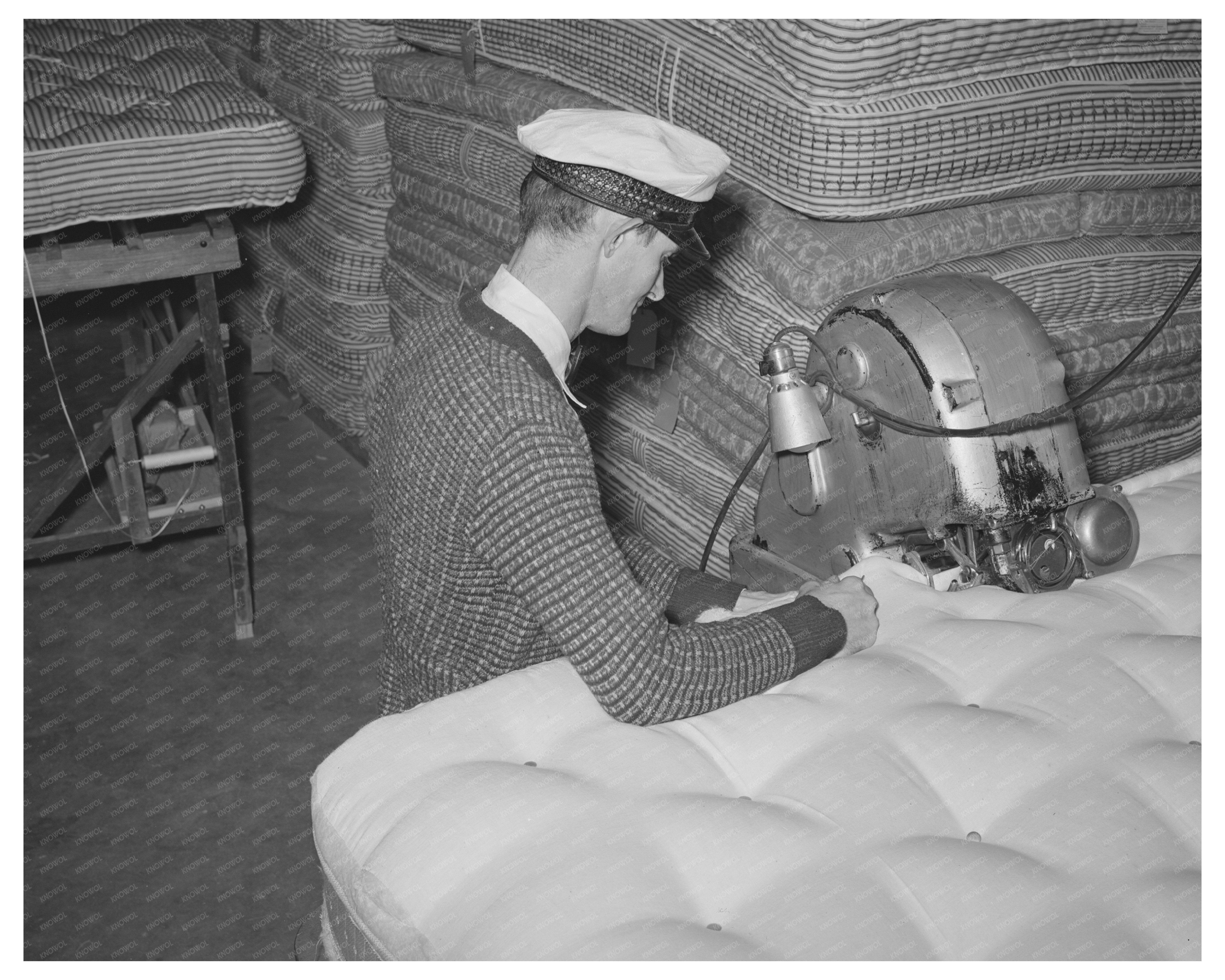 Mattress Manufacturing Roll Edge Process San Angelo 1939