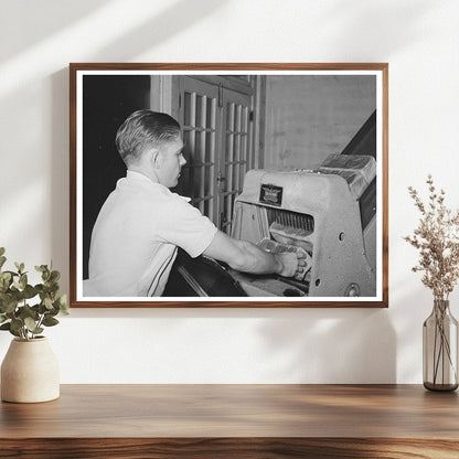 San Angelo Bakery Scene Slicing Bread November 1939