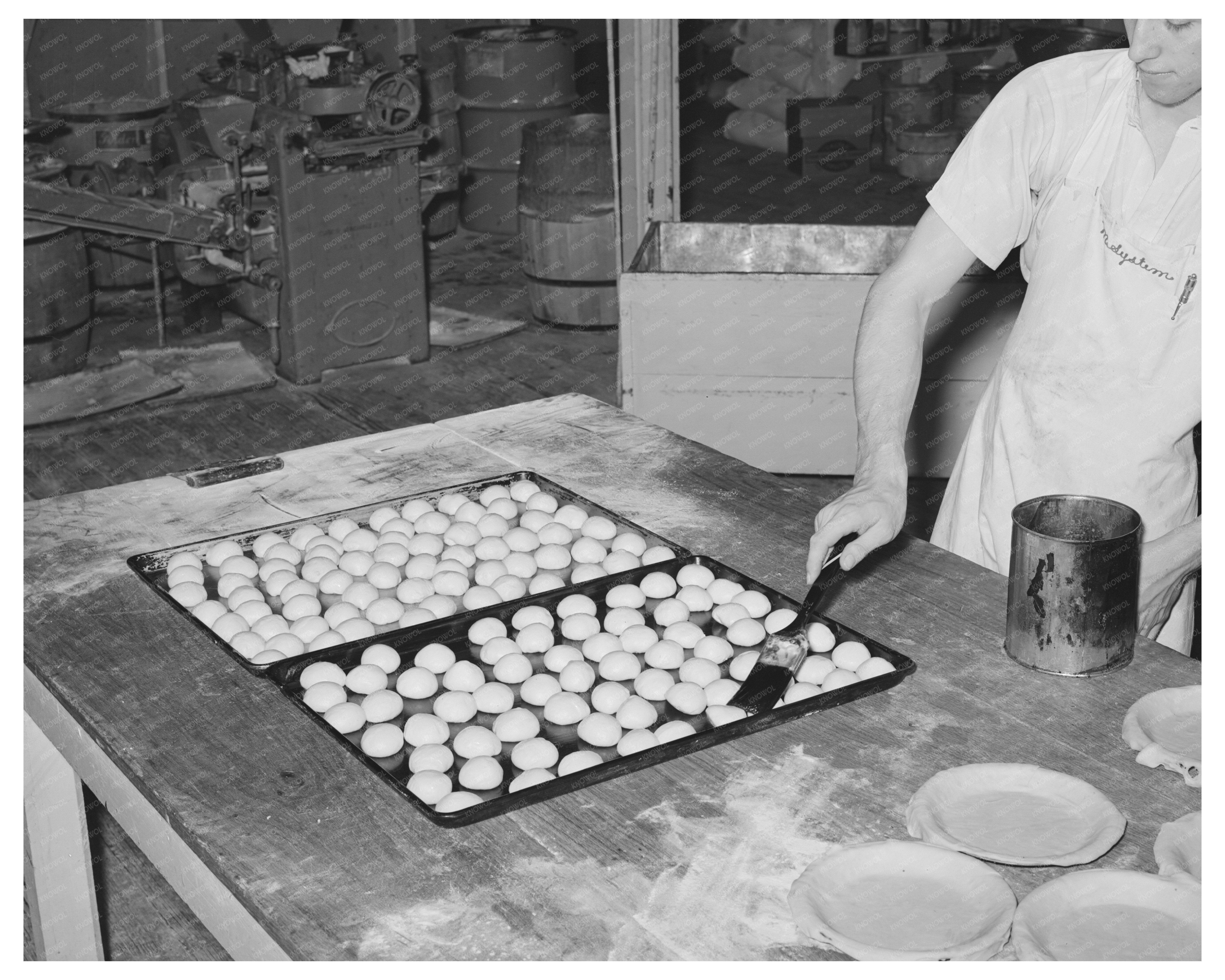 San Angelo Bakery Rolls Brushed with Grease November 1939