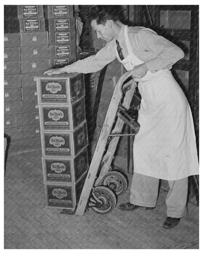 1939 Grocery Cartons Loaded on Truck in San Angelo Texas