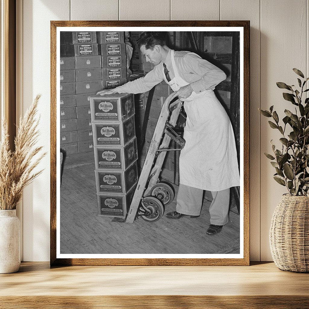 1939 Grocery Cartons Loaded on Truck in San Angelo Texas