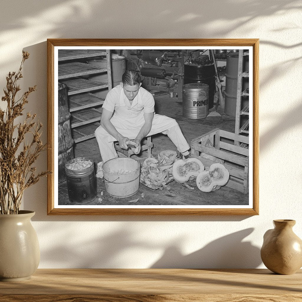 Pumpkin Cutting for Pies in San Angelo Bakery 1939