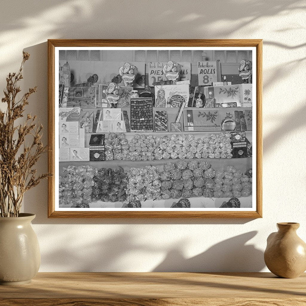 Vintage Grocery Display in San Angelo Texas 1939