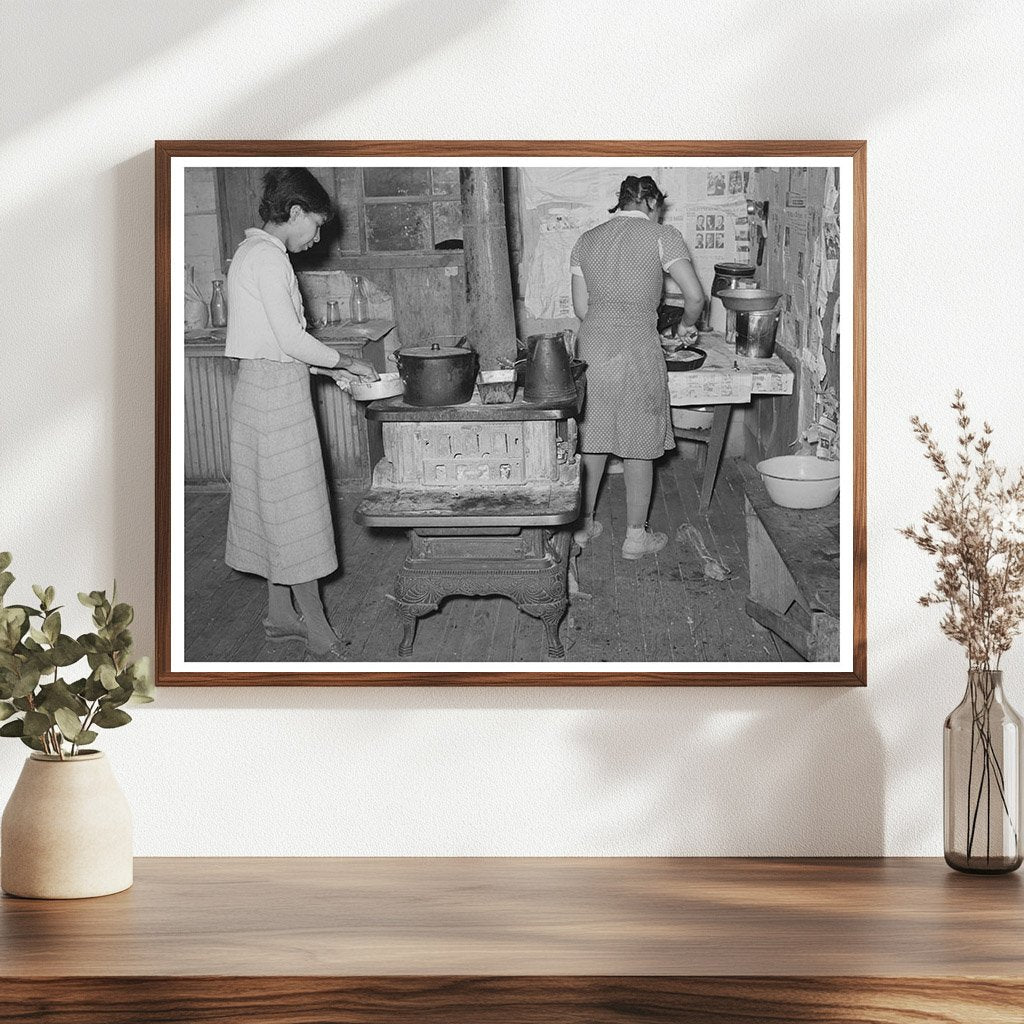 1940 Vintage Photo of Family Cooking in Oklahoma Kitchen