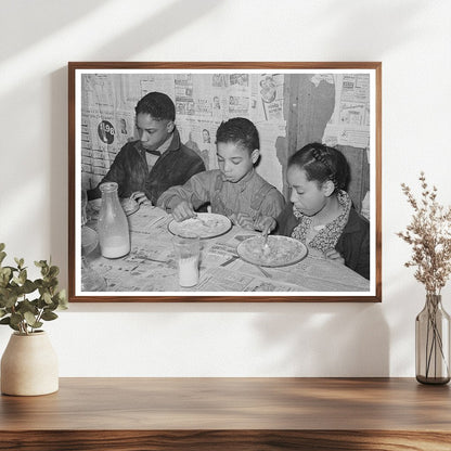 Children Eating in Pomp Hall Oklahoma February 1944