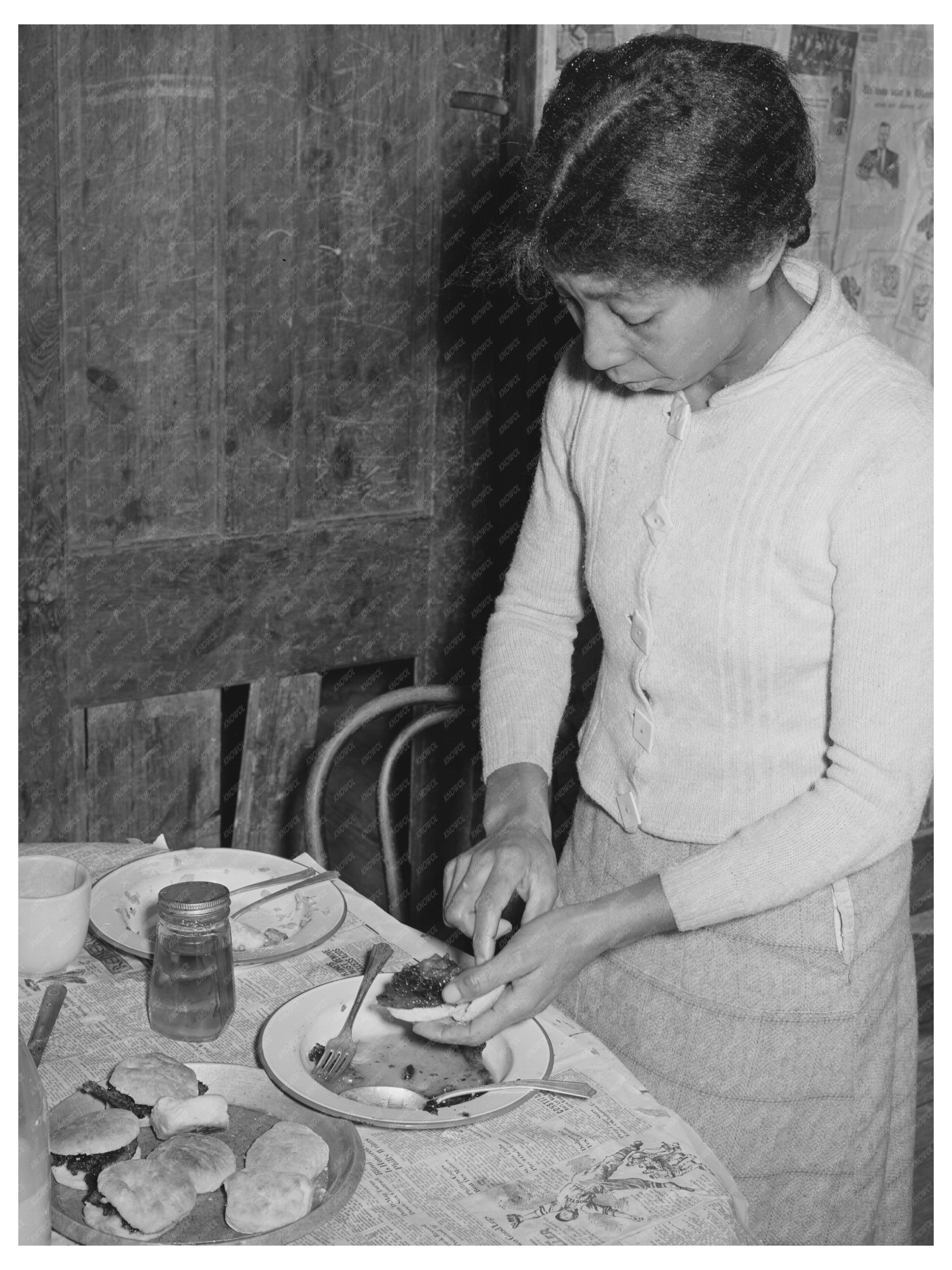 Wife Prepares School Lunches in Oklahoma February 1940