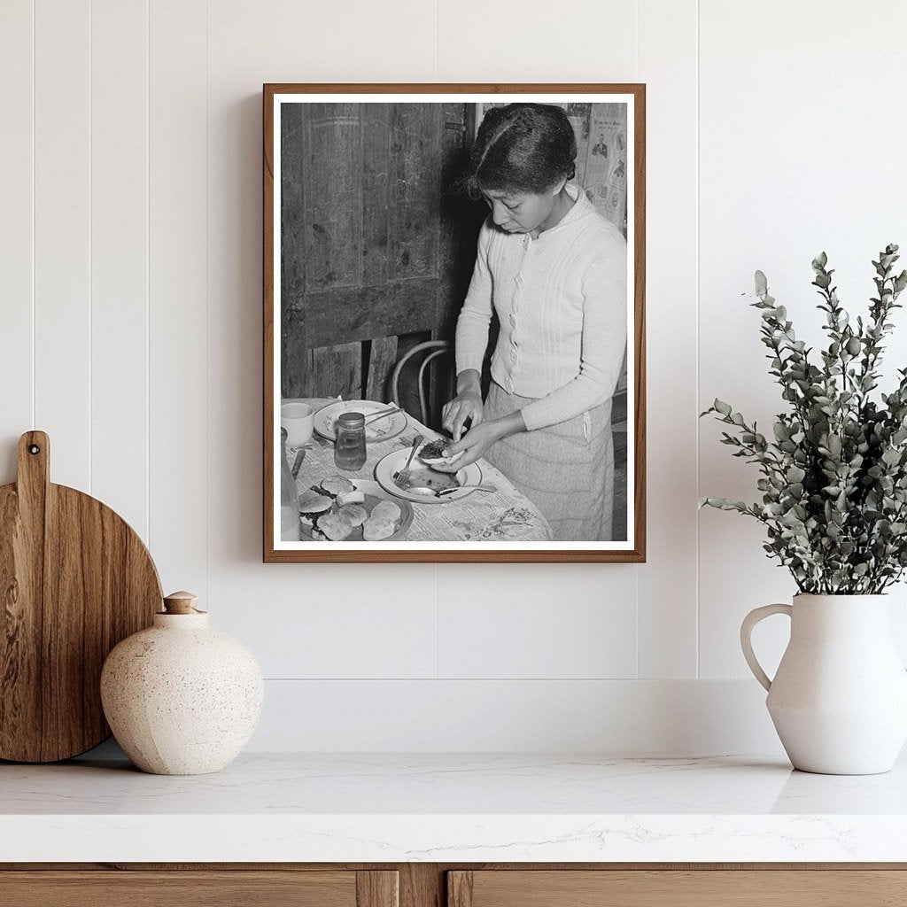 1944 Woman Prepares School Lunches in Oklahoma