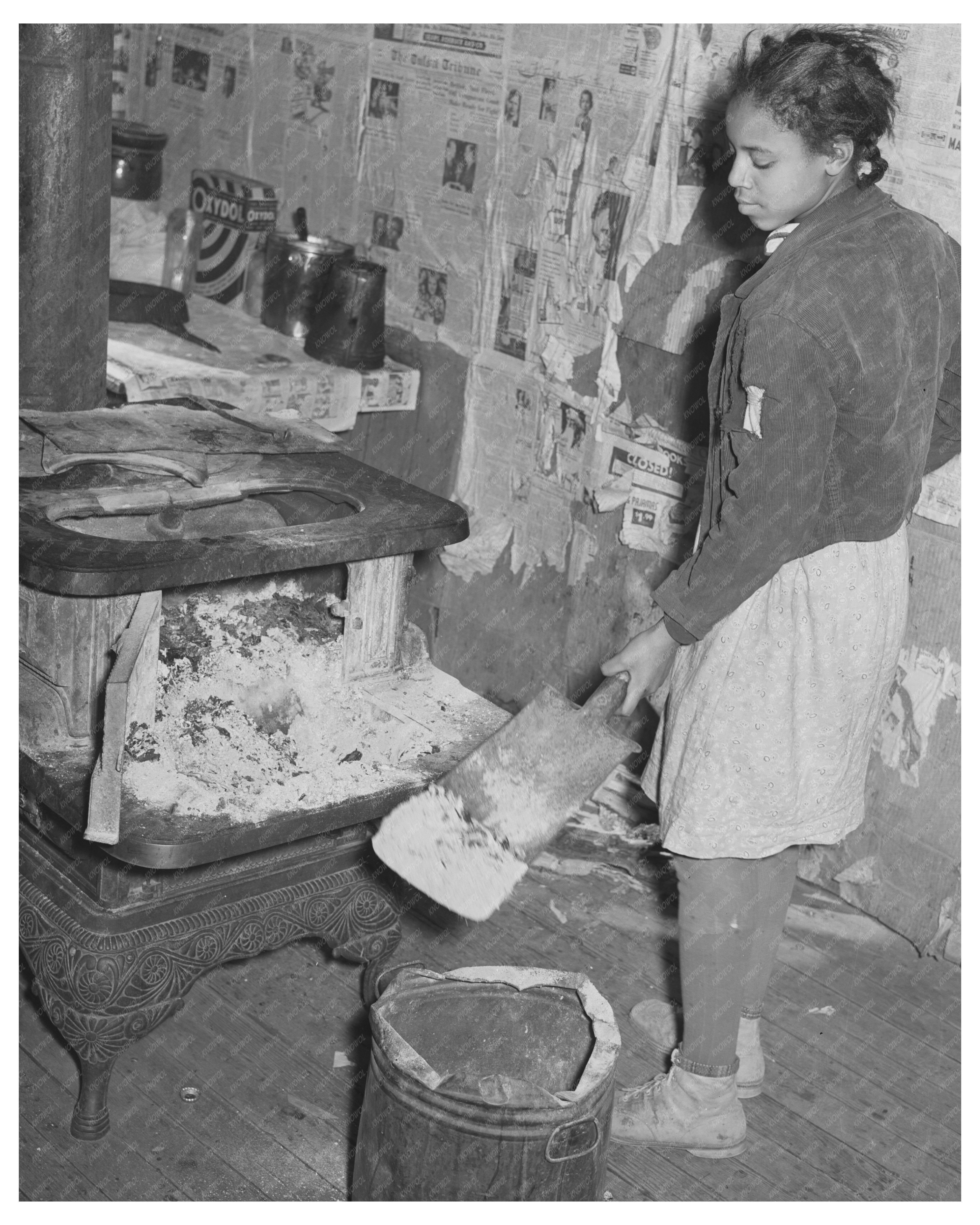 1944 Tenant Farmer Home in Oklahoma with Wood Stove Care
