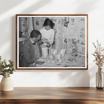 Pomp Hall and Wife with Seed February 1944