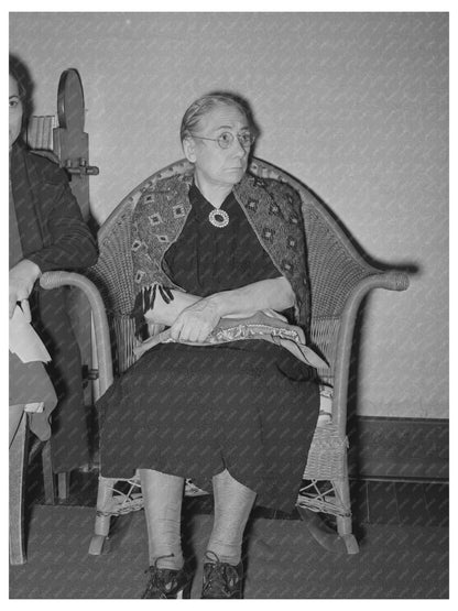 Elderly Farm Woman at Meeting McIntosh County 1940