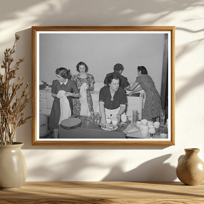 Wives of Jaycees Washing Dishes in Eufaula 1940