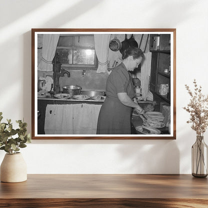 1940 Vintage Hostess Serving Cake at Home Demonstration Meeting