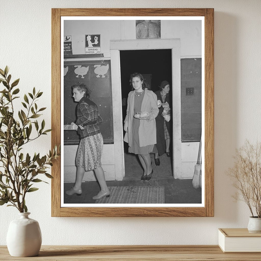 Young Women Bring Pies to Auction at Muskogee County 1940