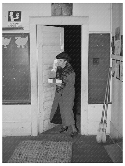 Elderly Woman Arrives with Pie for Auction in 1940