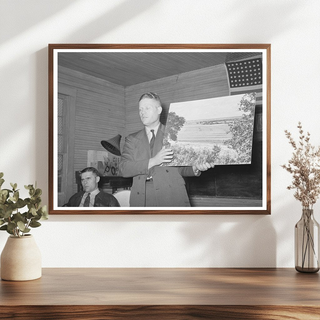 Soil Conservation Supervisor Educates Farmers in 1940