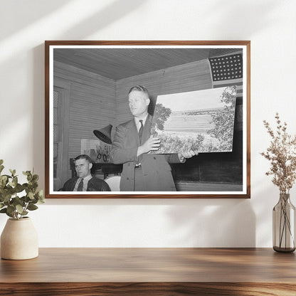 Soil Conservation Supervisor Educates Farmers in 1940