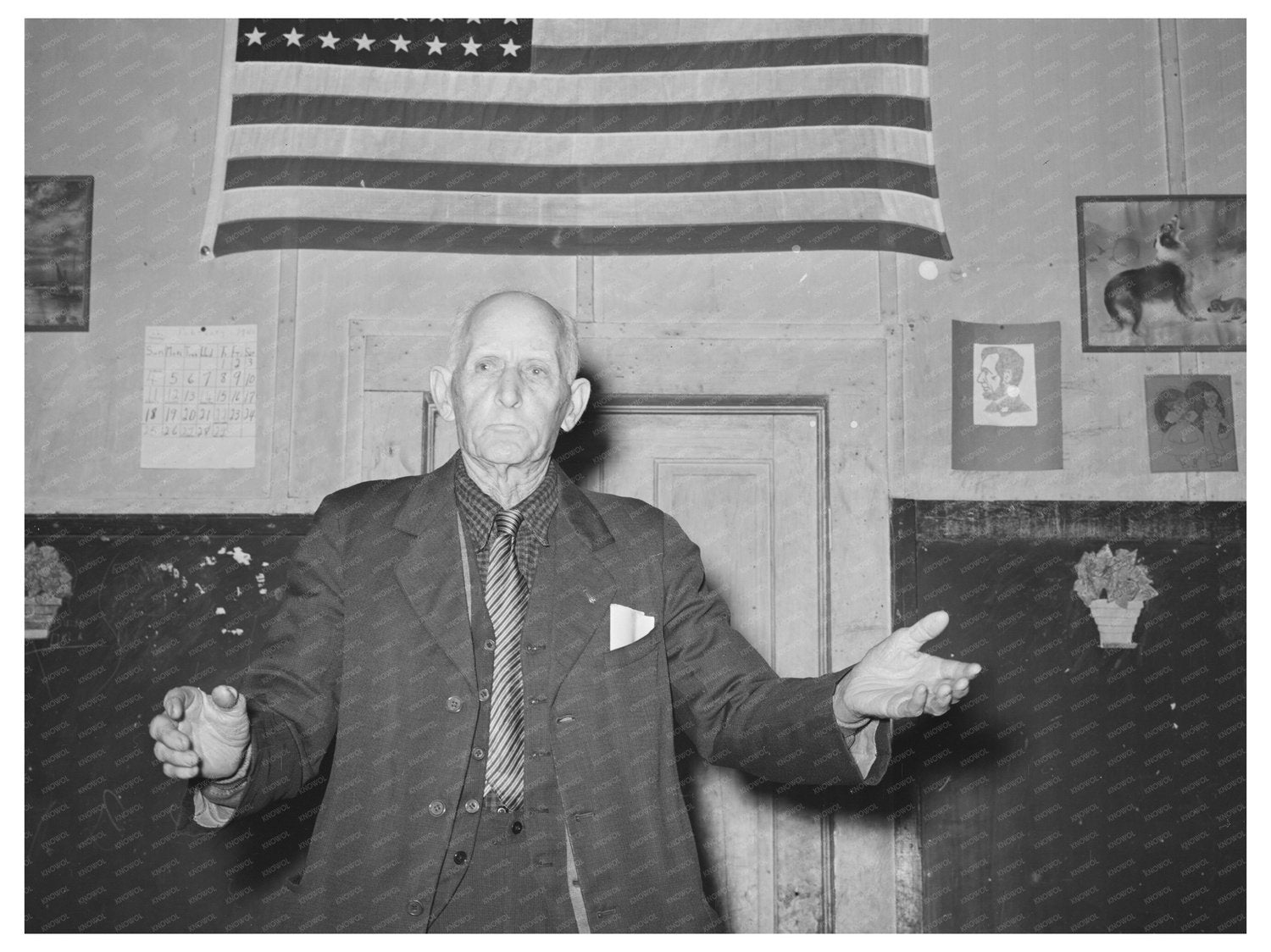 Colonel Lilly Auctioning Pie Supper McIntosh County 1940