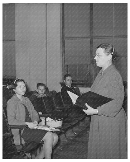 Vintage 1940 Eufaula Oklahoma 4-H Club Meeting Photo