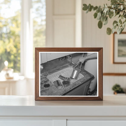 FSA Supervisor Demonstrates Food Preservation Techniques 1944