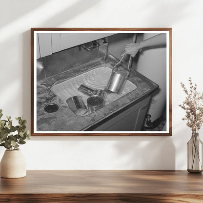 FSA Supervisor Demonstrates Food Preservation Techniques 1944