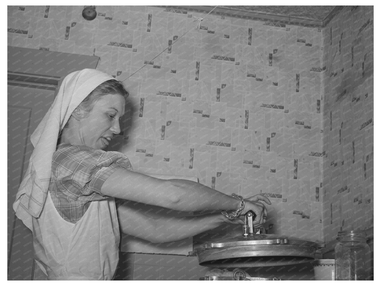 1940 Pressure Canning Demonstration in San Angelo Texas