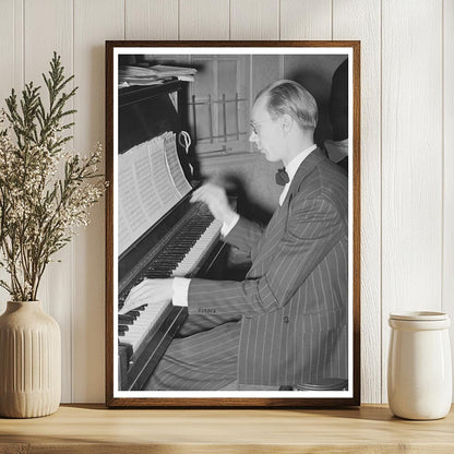 Piano Player with Orchestra at San Angelo Stock Show 1940