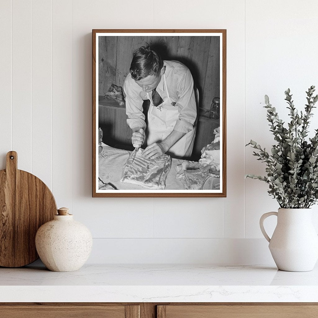 Meat Cutting Demonstration in San Angelo Texas 1940