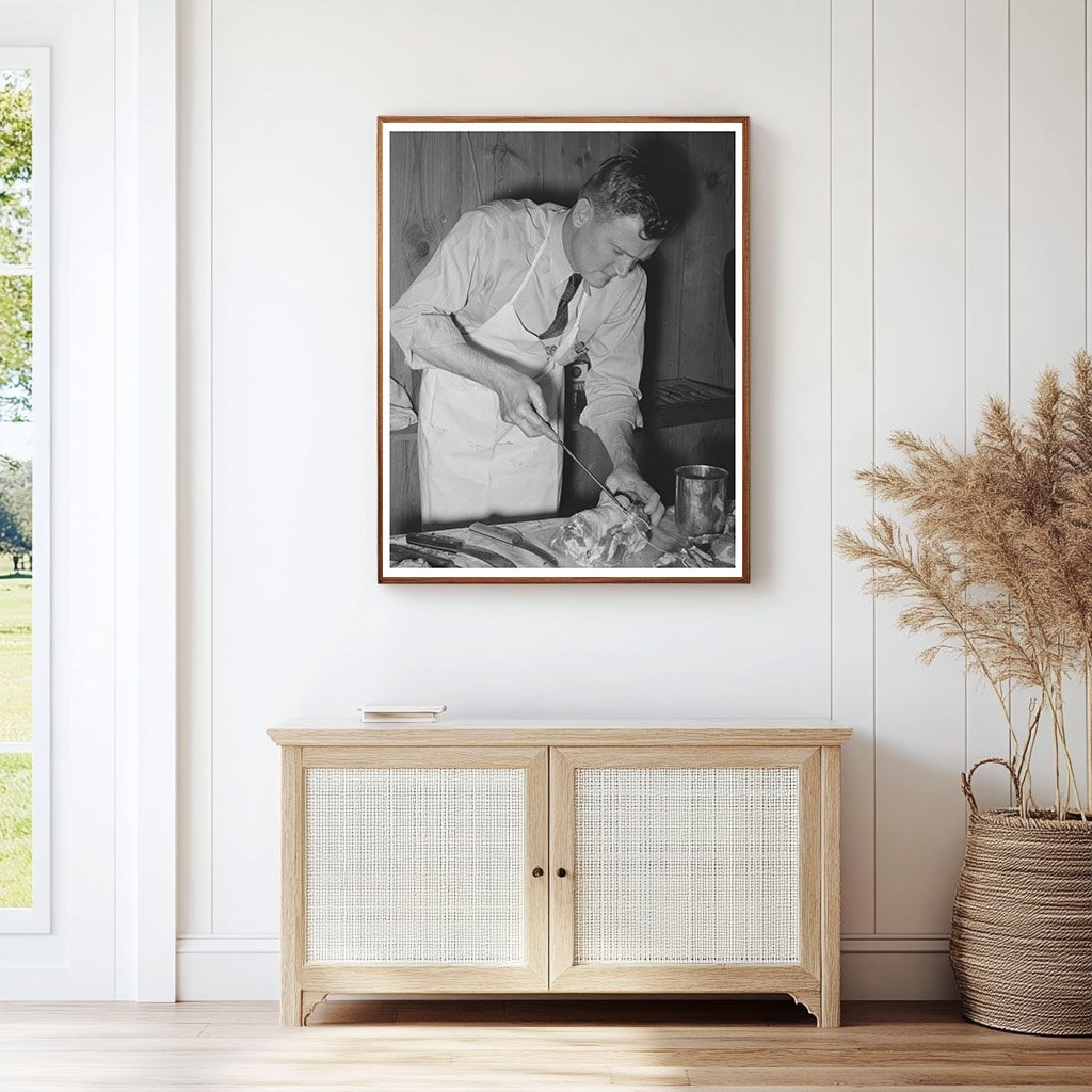 1944 Farm Supervisor Meat Cutting Demonstration San Angelo