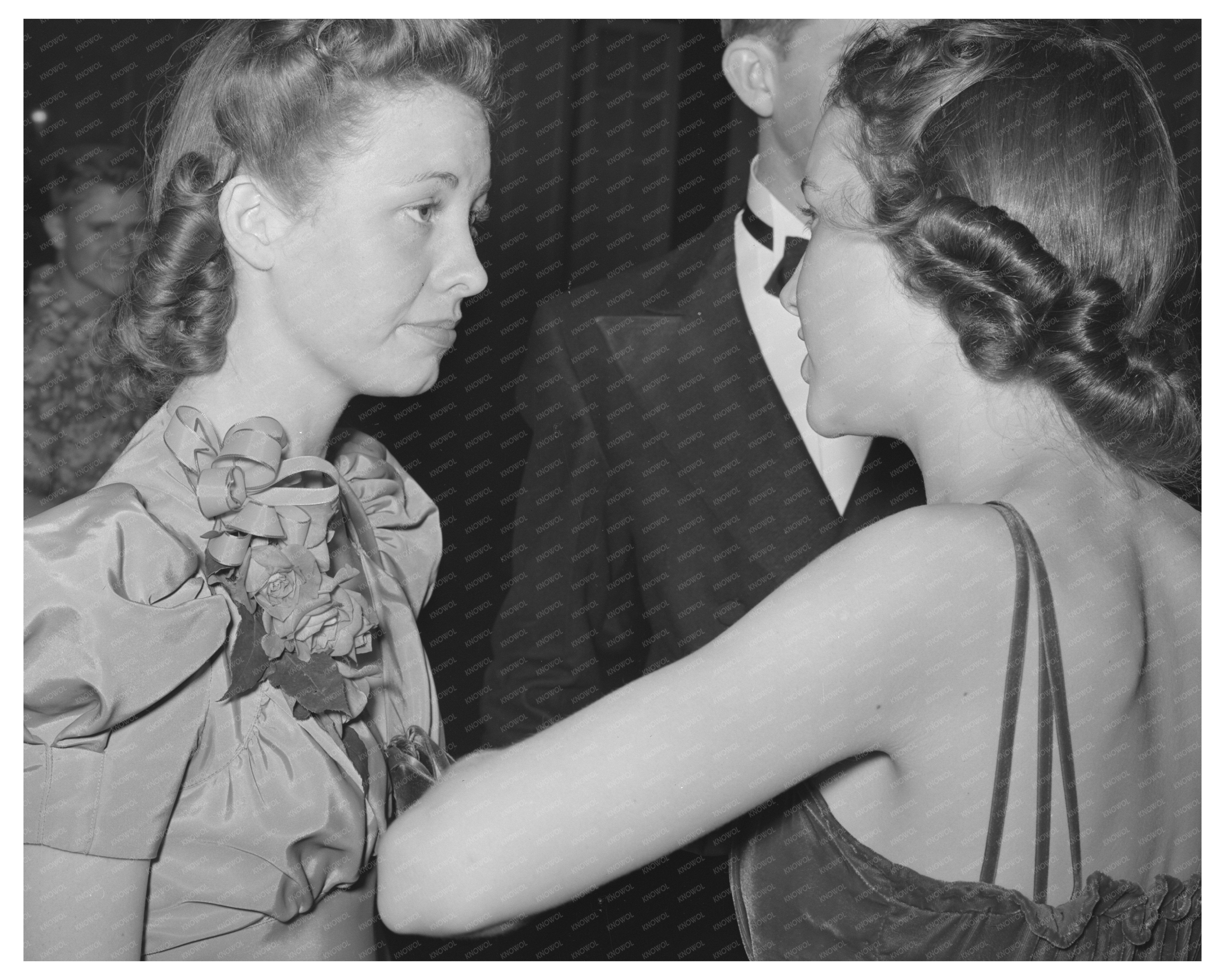 Girls at Junior Chamber of Commerce Dance San Angelo 1940