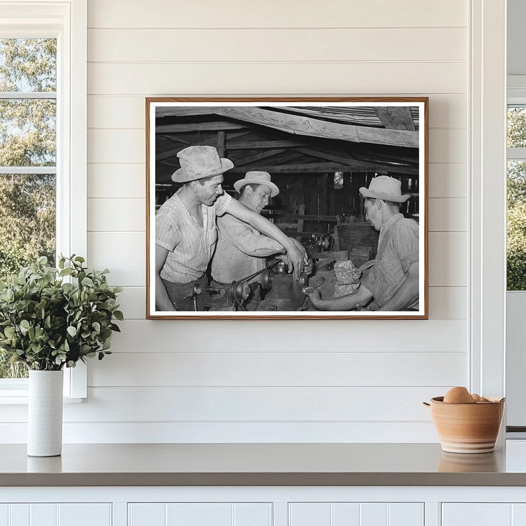 Sheep and Goat Shearers Sharpening Blades Texas 1944