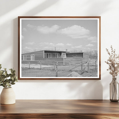 1940 Robstown Texas Migratory Labor Camp Manager Home
