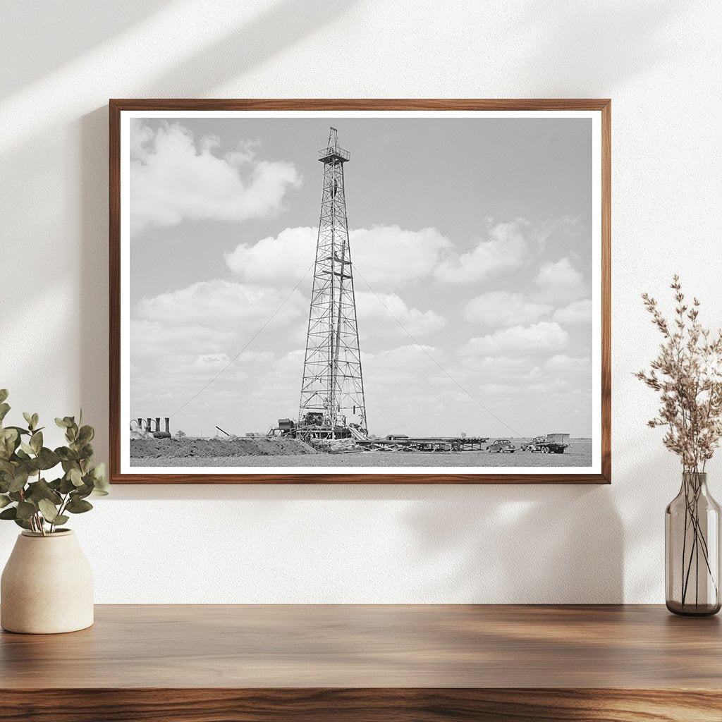 Oil Well Drilling in San Patricio County Texas 1940