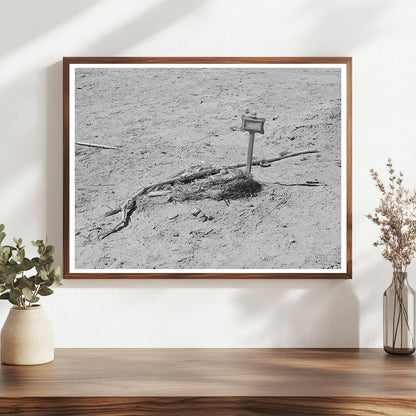 Vintage Grave in Bernalillo County New Mexico 1940