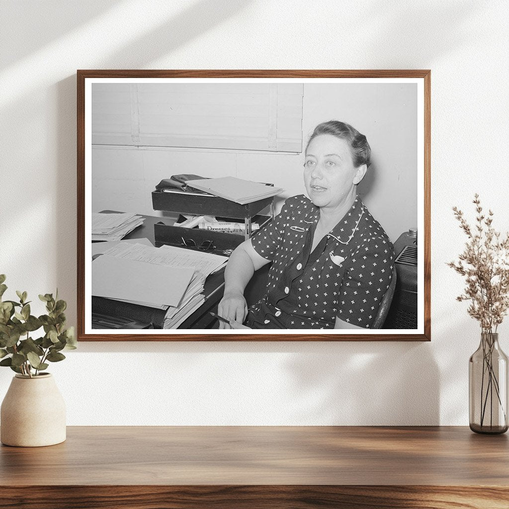 Family Selectionist in Tempe Arizona May 1940